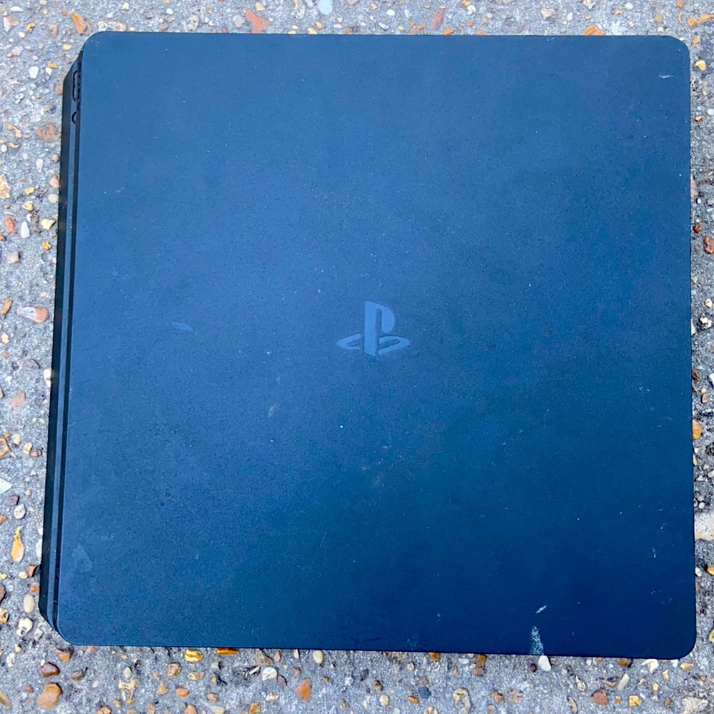 PlayStation 4